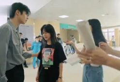 娱乐吃瓜小助理,揭秘小助理视角下的明星生活与恩怨情仇