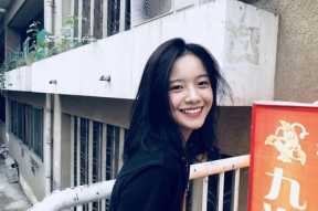 娱乐圈李庚希吃瓜视频播放,娱乐圈00后小花恋情曝光引热议