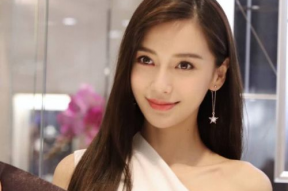 杨颖吃瓜看娱乐圈,从旁观者到话题中心的华丽转身