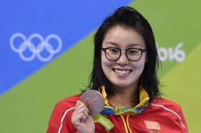 娱乐圈吃瓜协会会长是谁,揭秘单干哥隐婚生子风波背后的真相”