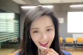 娱乐吃瓜姐王艺瑾是谁扮演的,娱乐吃瓜界的神秘面孔