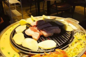 娱乐吃瓜酱烤肉视频,带你领略舌尖上的美味盛宴